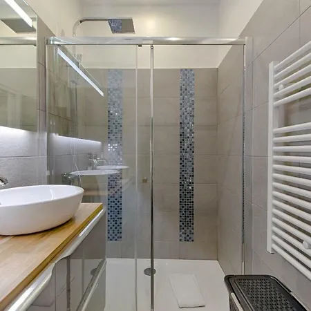 Modern And Warm T2 - Riquier - Near Tram